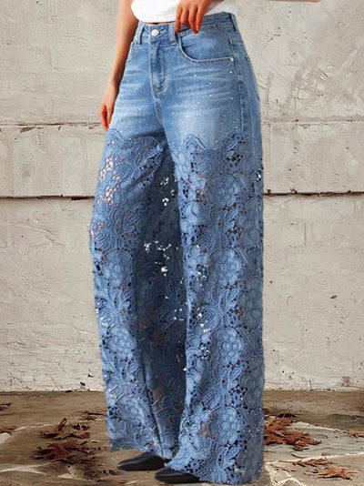 Damesjeans med blonder og patchwork og middelhøj talje, knaplukning